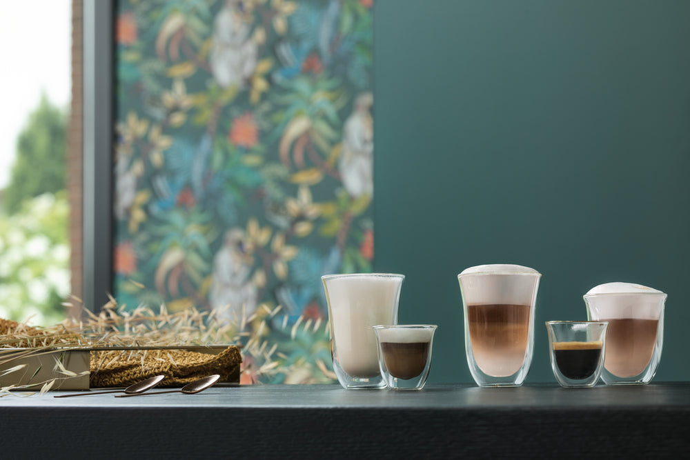 Variedad de bebidas De'Longhi Dedica Style